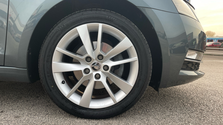 Skoda Octavia 2.0 TDI CR SE L 5dr DSG [7 speed] Diesel Estate